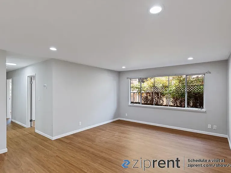 4559 Piper Dr — Photo 9