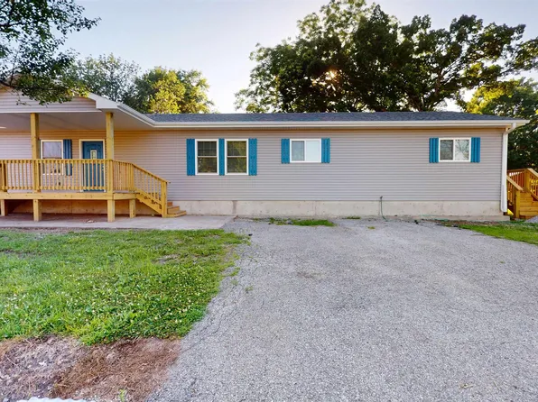 101 N Vermont St, Green Ridge, MO 65332