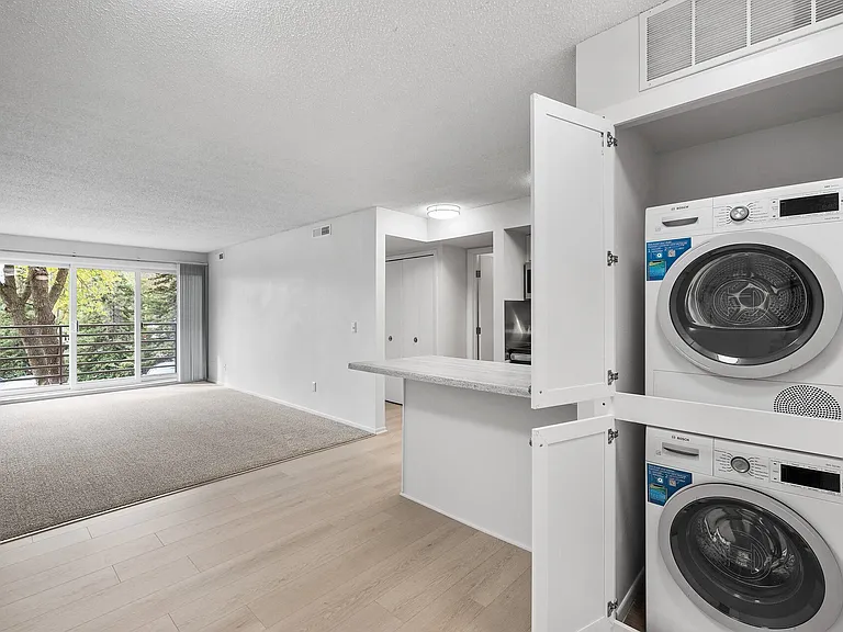 Quail Ridge Apartments — Photo 12