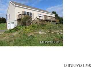 10403 N Steuben Rd, Remsen, NY 13438