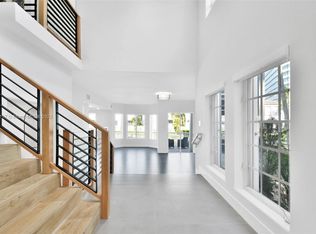 20890 NE 30th Pl, Aventura, FL 33180