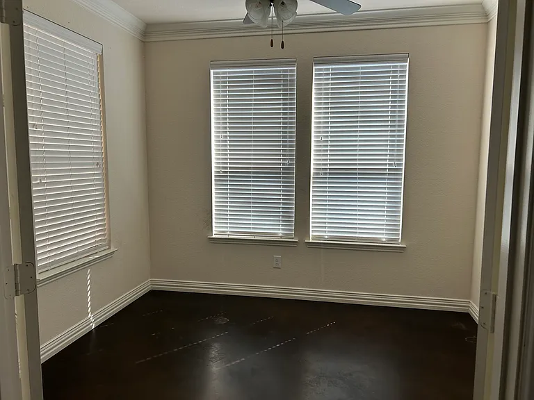 12045 Walden Wood Dr — Photo 29