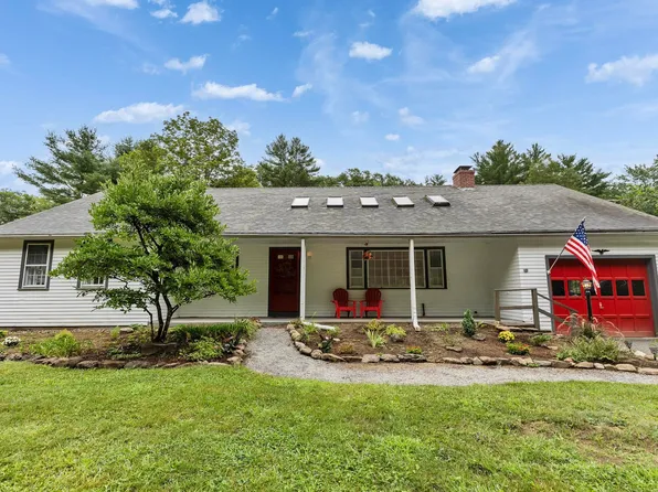 311 Old Street Road, Peterborough, NH 03458