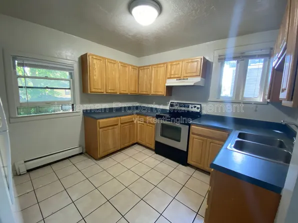 431 W Vine St, Kalamazoo, MI 49001