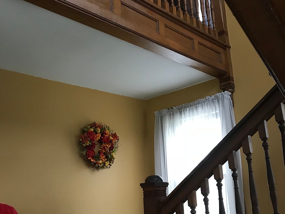 2nd image of 309 S Main St