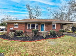 900 E May St, Calhoun, GA 30701