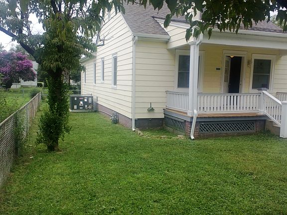 4th image of 1305 Willis St