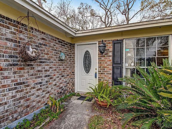 3rd image of 1511 Gano Ave