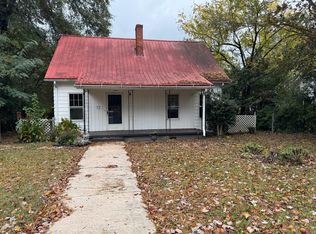 52 Smythe Ave, Greenville, SC 29605