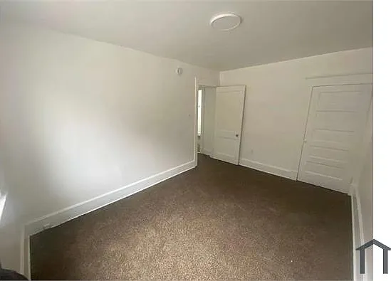 712 Franklin Ave — Photo 8