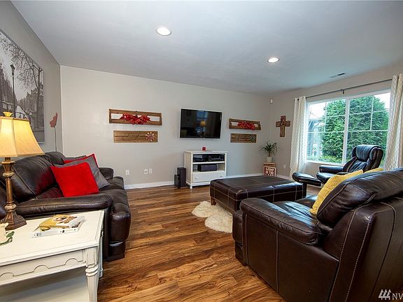 4th image of 6604 Salmon Berry Ct SE