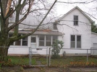 213 S Sugar St, Saint Louisville, OH 43071