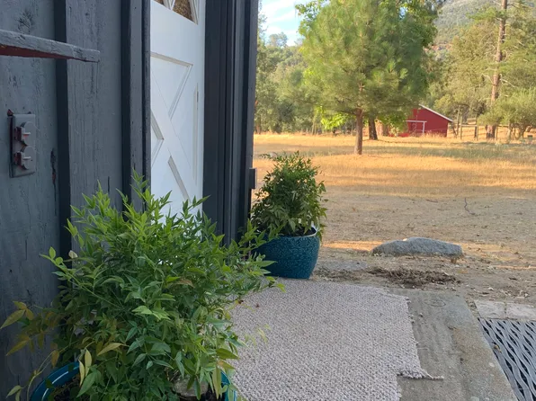 (undisclosed Address), North Fork, CA 93643