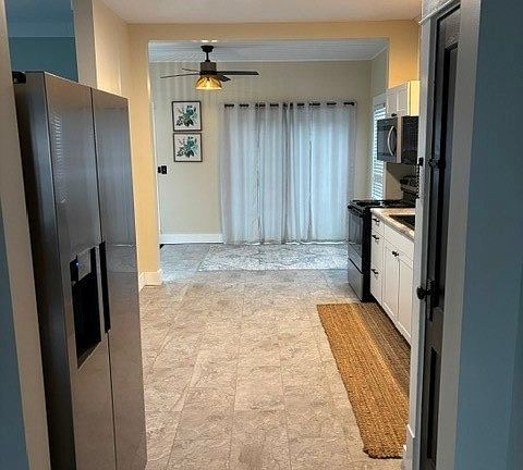5th image of 1117 Virginia St