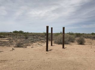 52 Perry Rd, Alamogordo, NM 88310