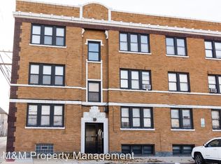 1208 Highland Ave APT 3S, Berwyn, IL 60402