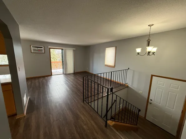 25 Old County Road C #25, Saint Paul, MN 55117