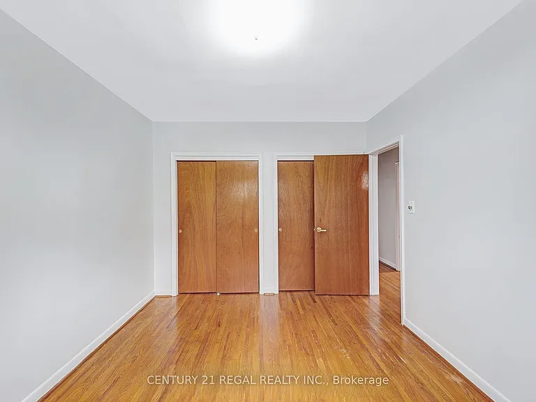 79 Combermere Dr — Photo 12