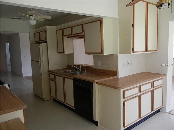 3rd image of 8162 Terrace Garden Dr N Unit 202