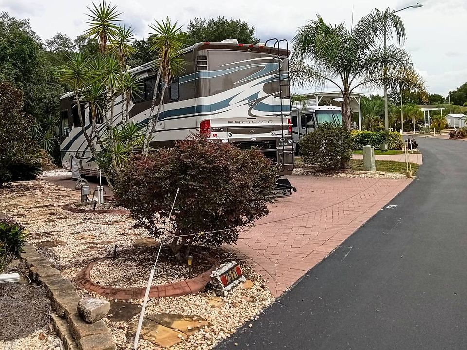 1st image of 2511 Saint George Dr #2096