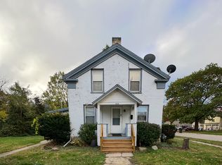 222 W Union St, Rockton, IL 61072