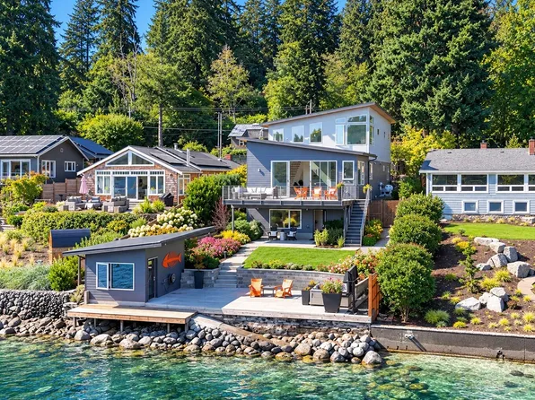 3154 Point White Drive NE, Bainbridge Island, WA 98110