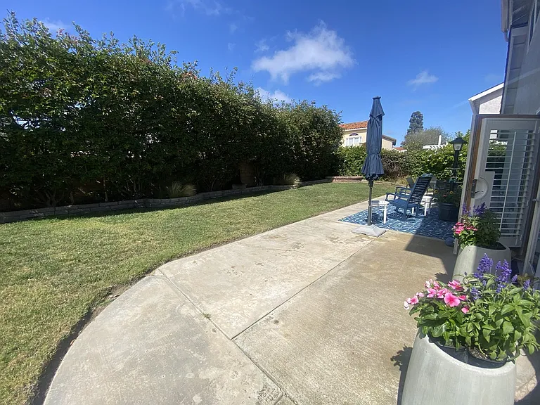 4545 Cathann St — Photo 13