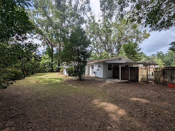 3rd image of 1714 NW 38th St