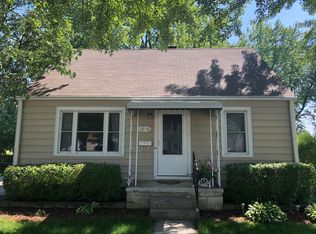 22316 Blackburn St, Saint Clair Shores, MI 48080