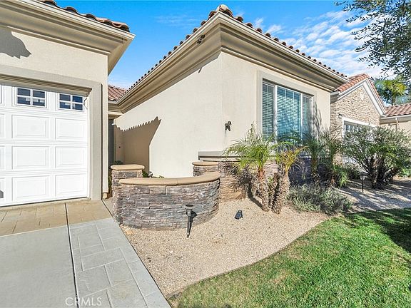 4th image of 930 Gleneagles Rd