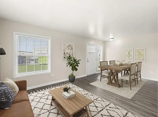 Harbor Pointe Apartments — Photo 4