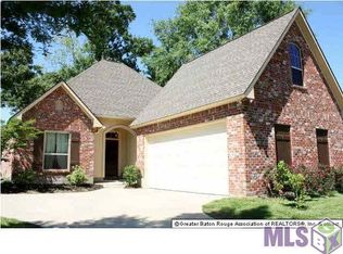 3701 E Meadow Ct, Zachary, LA 70791