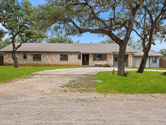 2nd image of 165 SETTLERS CIR