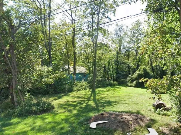 Fay Ave, Avon Lake, OH 44012