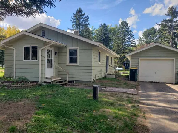 5424 104th St, Chippewa Falls, WI 54729