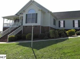 300 S Cassidy Way, Campobello, SC 29322
