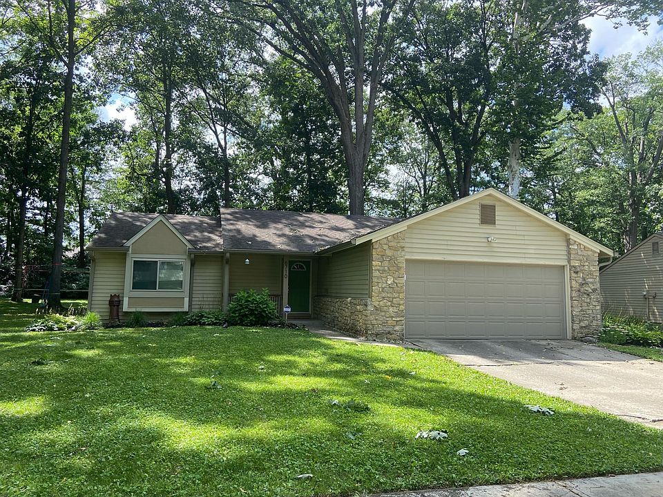 1st image of 6710 Woodmere Cir