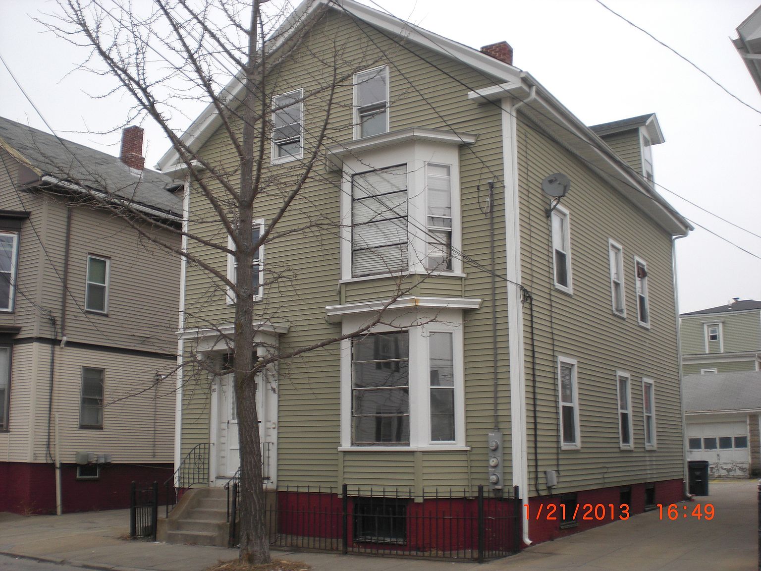 52 Vinton St, Providence, RI 02909 Zillow