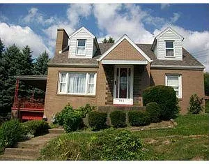 405 Ehman Ave photo 1