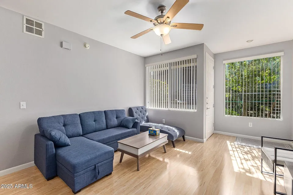 1 bed, 741 sqft, $1,450 — Photo 4