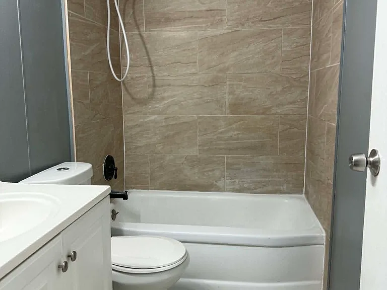 7919 Baltimore St — Photo 14