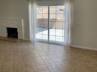 3095 Newell Dr, Riverside, CA 92507