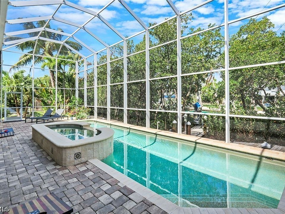 1st image of 21580 Indian Bayou Dr #582