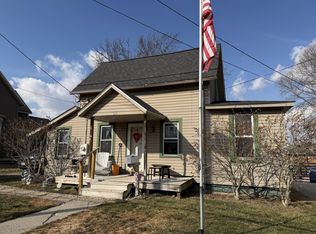 526 W 4th St, Marysville, OH 43040