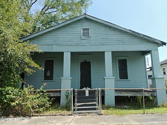 5th image of 1411 WILCOX Street