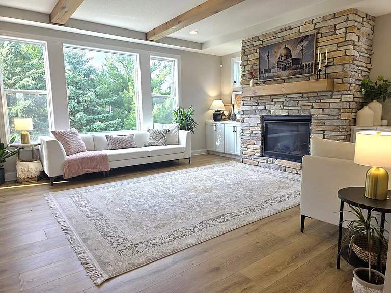 6431 Alvarado Ln N — Photo 2