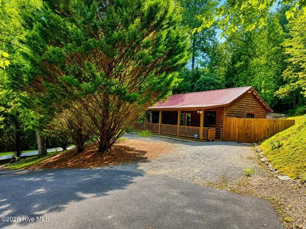 22 Mint Ln, Murphy, NC 28906