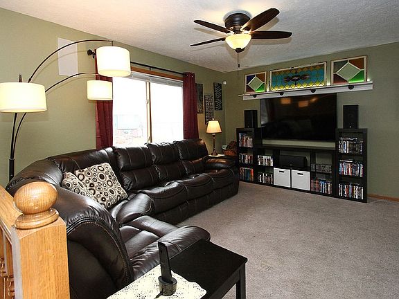 3rd image of 5641 S 82nd St