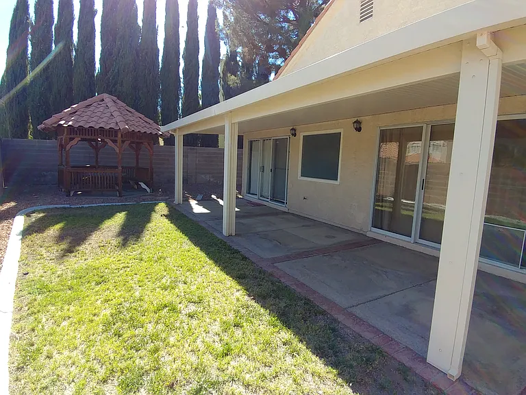 9901 Meandering Creek Ct — Photo 17