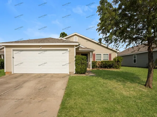 2421 Poppy Ln, Norman, OK 73069